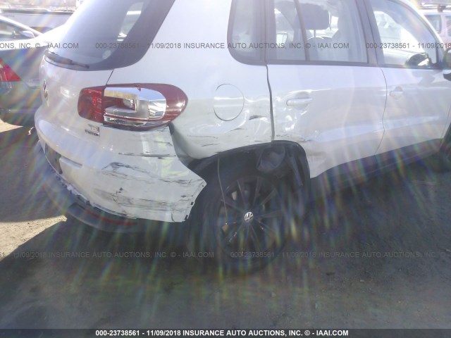 WVGBV7AX0HK047104 - 2017 VOLKSWAGEN TIGUAN S/LIMITED WHITE photo 6
