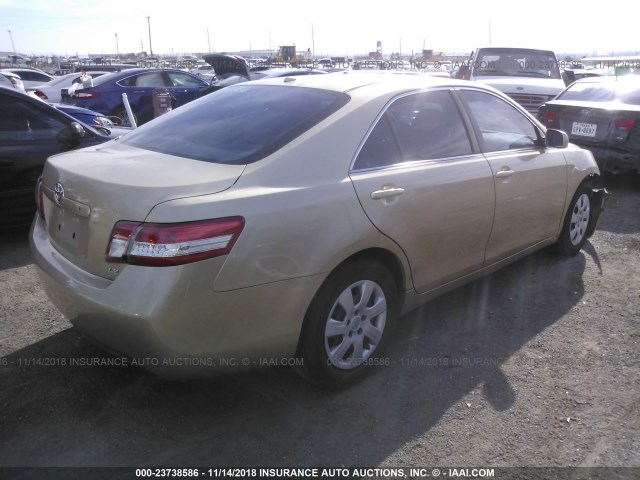 4T1BF3EK6BU695319 - 2011 TOYOTA CAMRY SE/LE/XLE 金色 照片 4