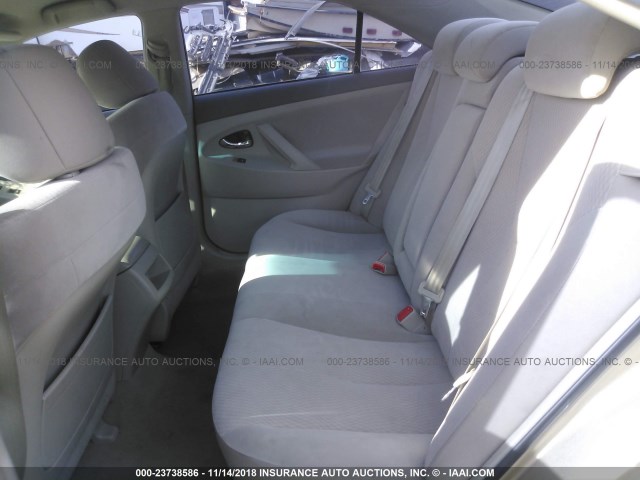 4T1BF3EK6BU695319 - 2011 TOYOTA CAMRY SE/LE/XLE 金色 照片 8