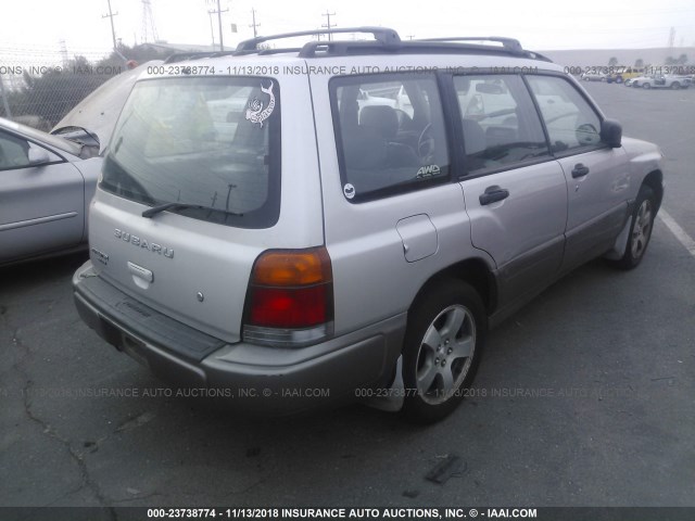 JF1SF6553YH710902 - 2000 SUBARU FORESTER S SILVER photo 4