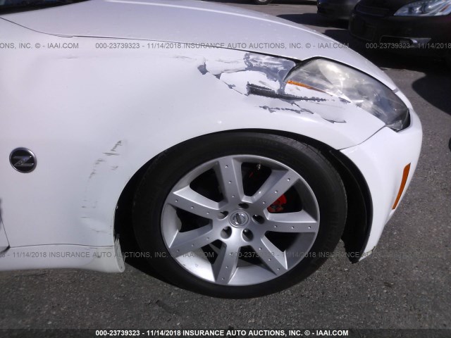 JN1AZ34E84T052355 - 2004 NISSAN 350Z COUPE WHITE photo 6