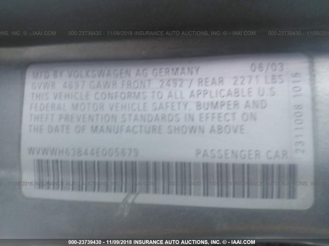 WVWWH63B44E005679 - 2004 VOLKSWAGEN PASSAT GLX 灰色 照片 9