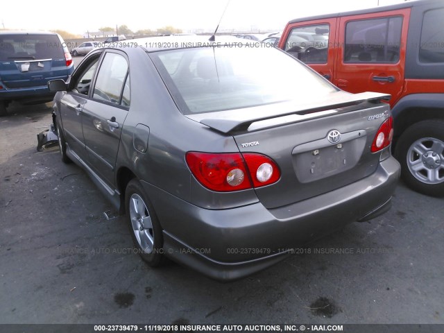 1NXBR32EX5Z511218 - 2005 TOYOTA COROLLA CE/LE/S GRAY photo 3