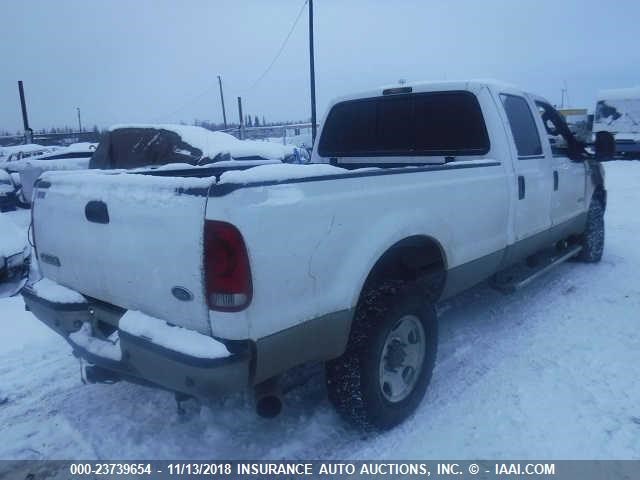 1FTWW31P07EB01820 - 2007 FORD F350 SRW SUPER DUTY WHITE photo 4