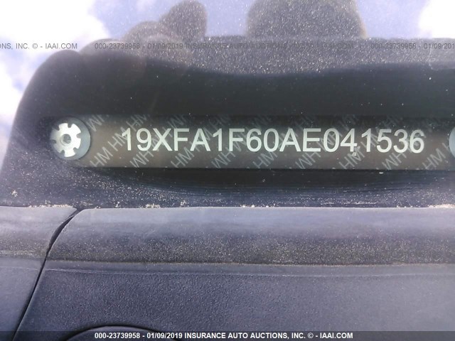 19XFA1F60AE041536 - 2010 HONDA CIVIC 黑色 照片 9