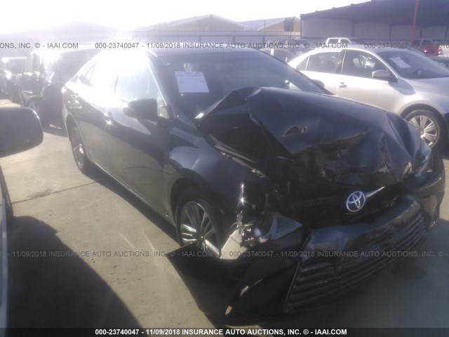 4T1BF1FK1FU060324 - 2015 TOYOTA CAMRY LE/XLE/SE/XSE BLACK photo 1