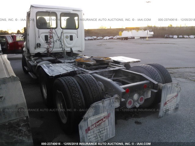 1FUJGEDV0CSBF4274 - 2012 FREIGHTLINER CASCADIA 125  WHITE photo 3