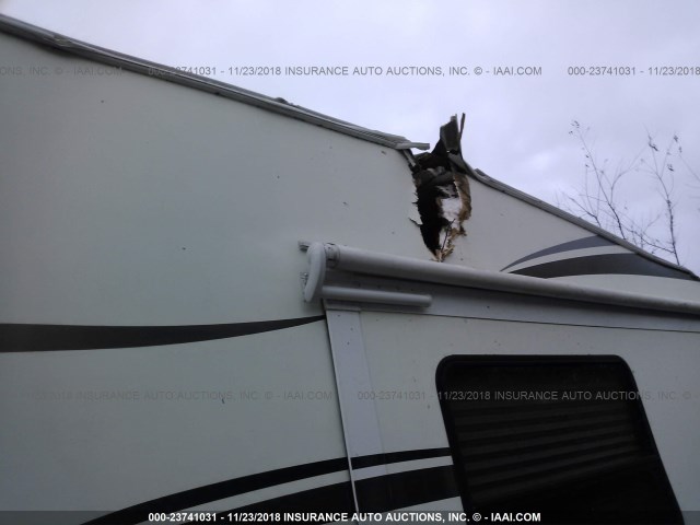 4X4FWBZ26BU003659 - 2011 FOREST RIVER OTHER  WHITE photo 6