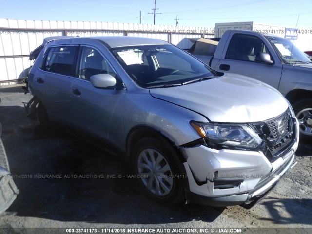 KNMAT2MVXHP611105 - 2017 NISSAN ROGUE S/SV SILVER photo 1