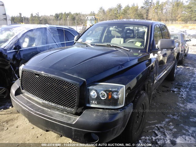 1D7HE48N96S518090 - 2006 DODGE DAKOTA QUAD SLT BLACK photo 2