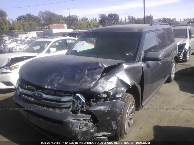 2FMGK5BCXABA54155 - 2010 FORD FLEX SE GRAY photo 2