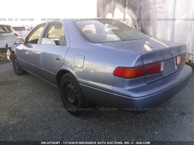 JT2BG22K1Y0404122 - 2000 TOYOTA CAMRY CE/LE/XLE 蓝色 照片 3