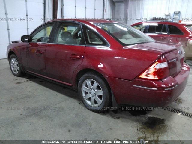 1FAHP27107G162971 - 2007 FORD FIVE HUNDRED SEL MAROON photo 3