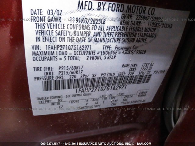 1FAHP27107G162971 - 2007 FORD FIVE HUNDRED SEL MAROON photo 9