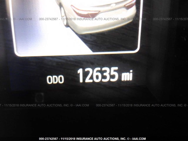 4T1BF1FK0HU442315 - 2017 TOYOTA CAMRY LE/XLE/SE/XSE WHITE photo 7