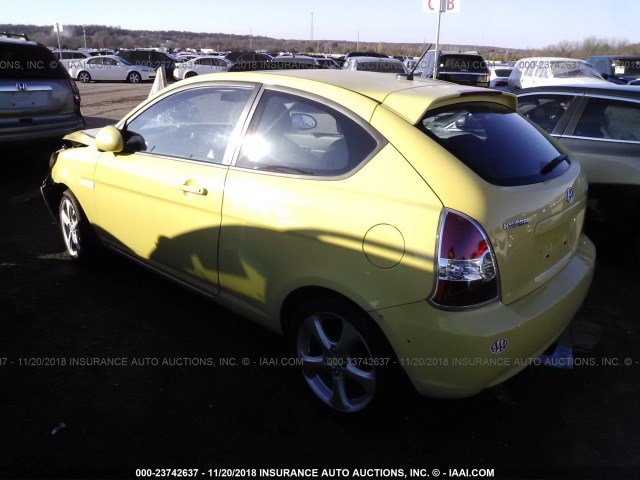 KMHCN36C48U087077 - 2008 HYUNDAI ACCENT SE YELLOW photo 3