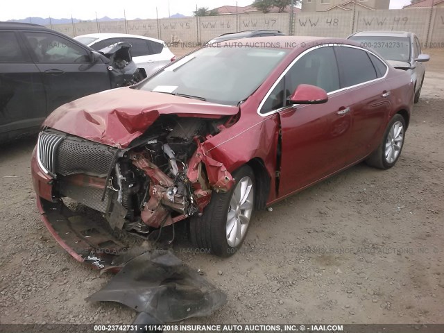 1G4PP5SKXE4243218 - 2014 BUICK VERANO RED photo 2