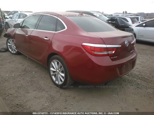 1G4PP5SKXE4243218 - 2014 BUICK VERANO RED photo 3