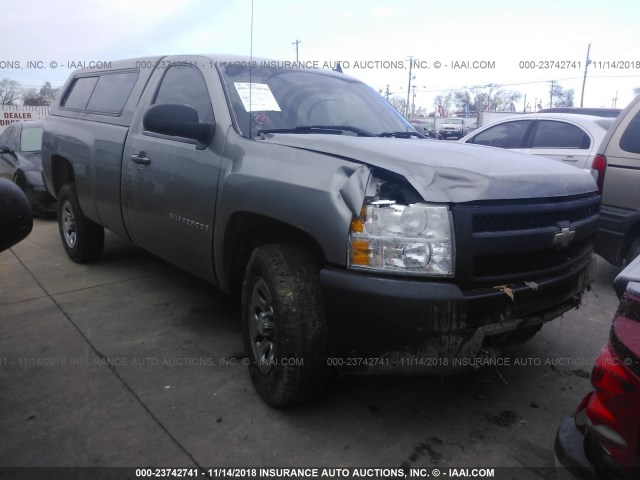 1GCEC14CX7Z553767 - 2007 CHEVROLET SILVERADO C1500 TAN photo 1