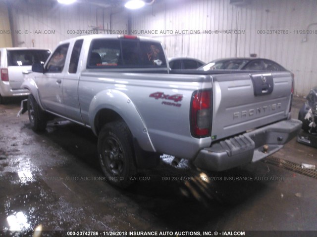 1N6ED26YX4C482707 - 2004 NISSAN FRONTIER KING CAB XE V6 SILVER photo 3