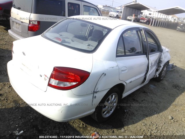 KNADC125346300283 - 2004 KIA RIO WHITE photo 4