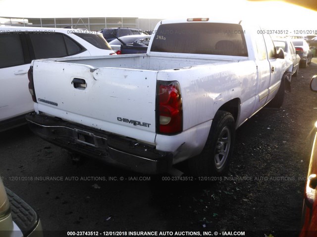 1GCEC19VX5Z202624 - 2005 CHEVROLET SILVERADO C1500 WHITE photo 4