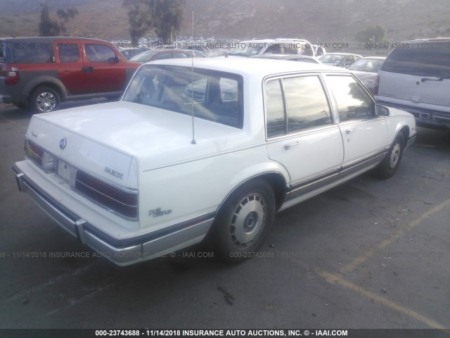 1G4CW51C8K1618015 - 1989 BUICK ELECTRA PARK AVENUE WHITE photo 4