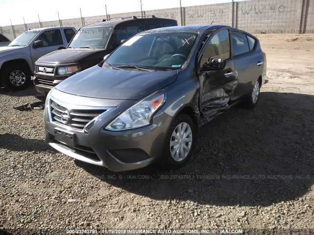 3N1CN7AP1GL901851 - 2016 NISSAN VERSA S/S PLUS/SV/SL GRAY photo 2