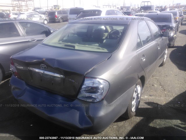 4T1BE32K22U601718 - 2002 TOYOTA CAMRY LE/XLE/SE GRAY photo 4
