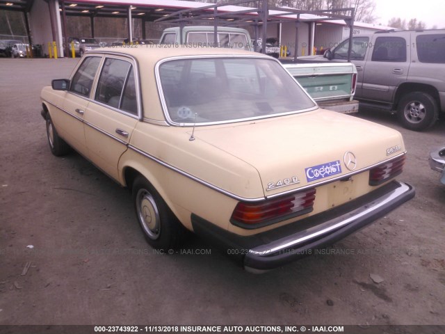 WDBAB23A7CB302908 - 1982 MERCEDES-BENZ 240 D YELLOW photo 3