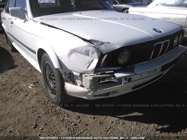 WBAAE0309K8147159 - 1989 BMW 325 IX AUTOMATIC WHITE photo 6