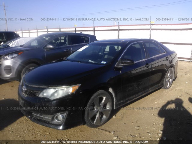 4T1BF1FK3EU756178 - 2014 TOYOTA CAMRY L/SE/LE/XLE 黑色 照片 2