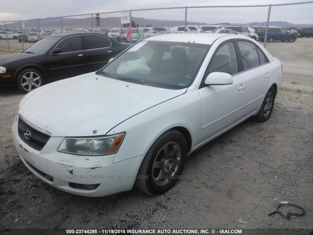 5NPEU46F86H096467 - 2006 HYUNDAI SONATA GLS/LX WHITE photo 2