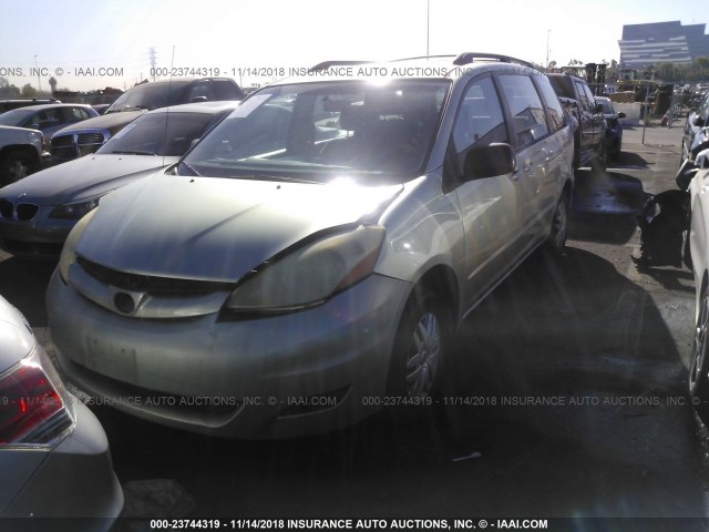 5TDZA23C06S530867 - 2006 TOYOTA SIENNA CE/LE GREEN photo 2