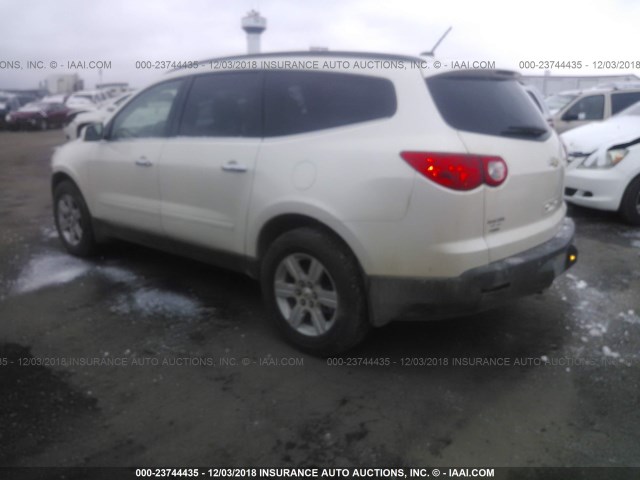 1GNKVJED8CJ110165 - 2012 CHEVROLET TRAVERSE LT WHITE photo 3