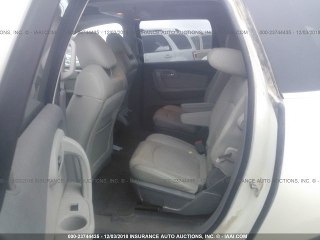 1GNKVJED8CJ110165 - 2012 CHEVROLET TRAVERSE LT WHITE photo 8