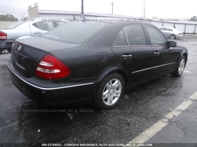 WDBUF65J63A220146 - 2003 MERCEDES-BENZ E 320 BLACK photo 4