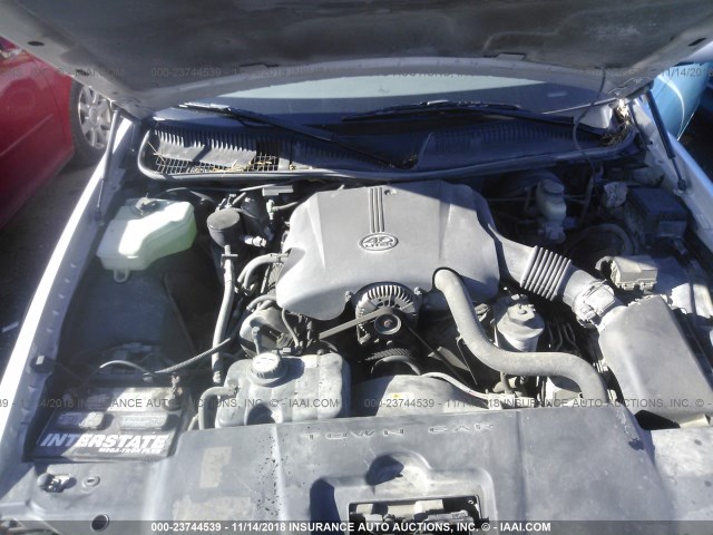 1LNHM81W01Y669702 - 2001 LINCOLN TOWN CAR EXECUTIVE SILVER photo 10