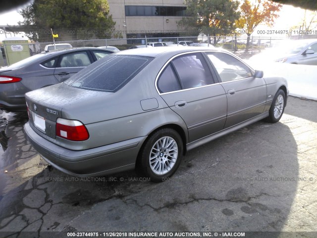 WBADT63402CK27794 - 2002 BMW 530 GRAY photo 4