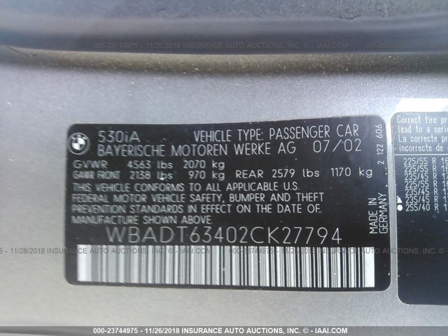 WBADT63402CK27794 - 2002 BMW 530 GRAY photo 9