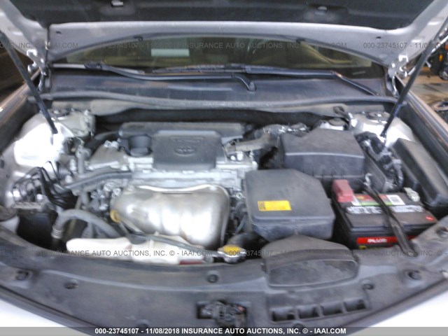 4T1BF1FK9EU358702 - 2014 TOYOTA CAMRY L/SE/LE/XLE 银色 照片 10