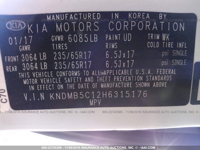 KNDMB5C12H6315176 - 2017 KIA SEDONA LX WHITE photo 9