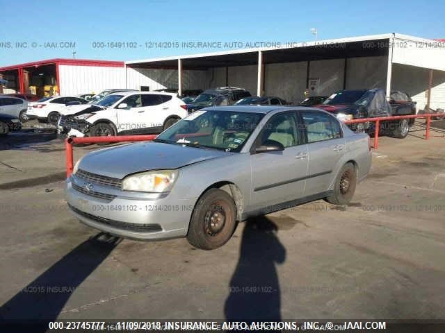 1G1ZS52F94F204579 - 2004 CHEVROLET MALIBU SILVER photo 2