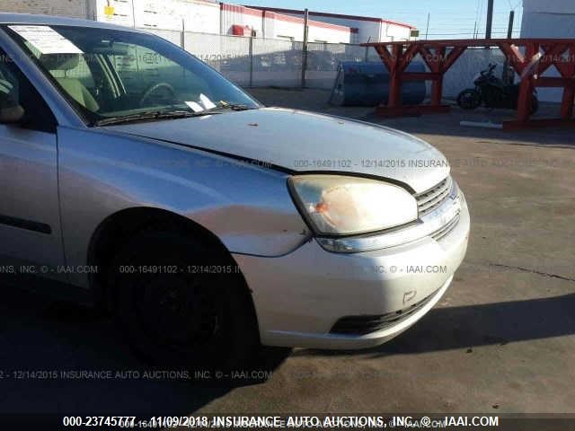 1G1ZS52F94F204579 - 2004 CHEVROLET MALIBU SILVER photo 6