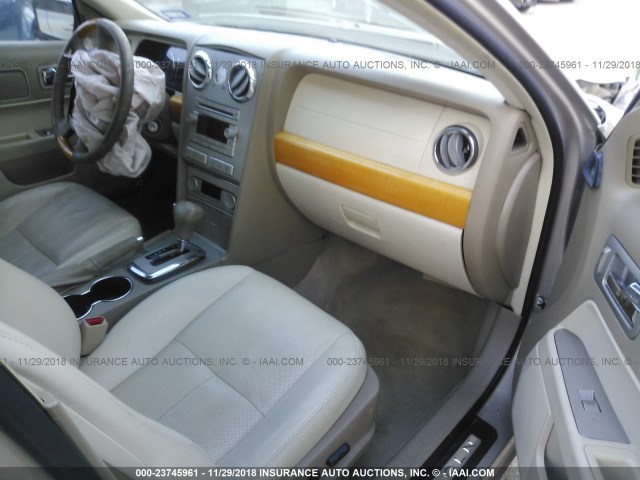 3LNHM26156R613447 - 2006 LINCOLN ZEPHYR BEIGE photo 5