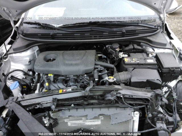 3KPA24ABXJE069177 - 2018 KIA RIO LX/S SILVER photo 10