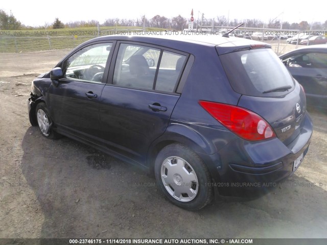 3N1BC13EX8L462600 - 2008 NISSAN VERSA S/SL Dark Blue photo 3