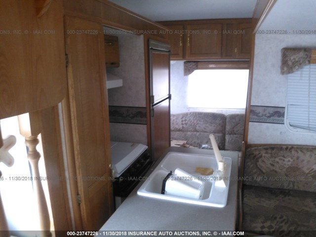 1SN300L271D000669 - 2001 NOMAD CAMPER FIFTH WHEEL  WHITE photo 6