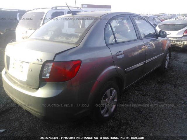 KNADH4A31B6711861 - 2011 KIA RIO LX/SX GRAY photo 4