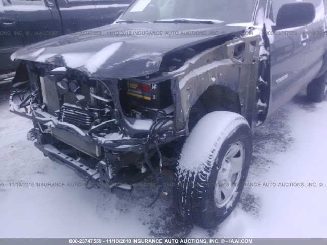 3TMLU4EN9BM068181 - 2011 TOYOTA TACOMA DOUBLE CAB 灰色 照片 6